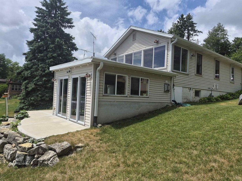 EXPERIENCE THE FEELING OF THE NORTHWOODS JUST OVER THE BORDER IN - photo 46