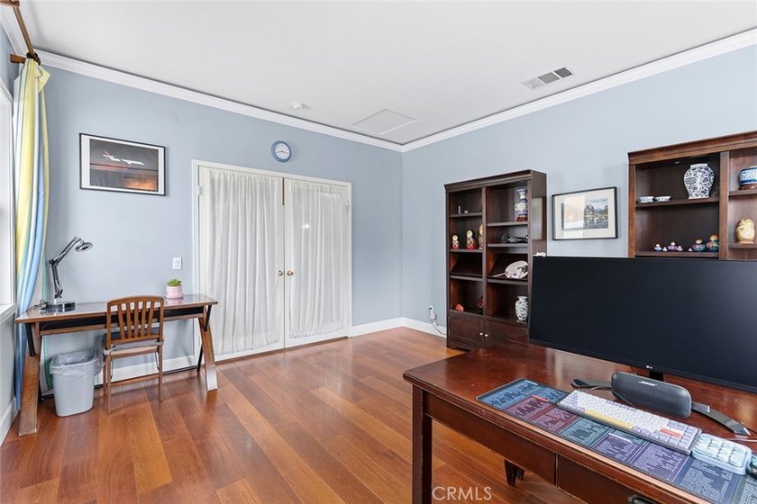 NO HOA! LOW TAXES! First time on the market by the original - photo 11