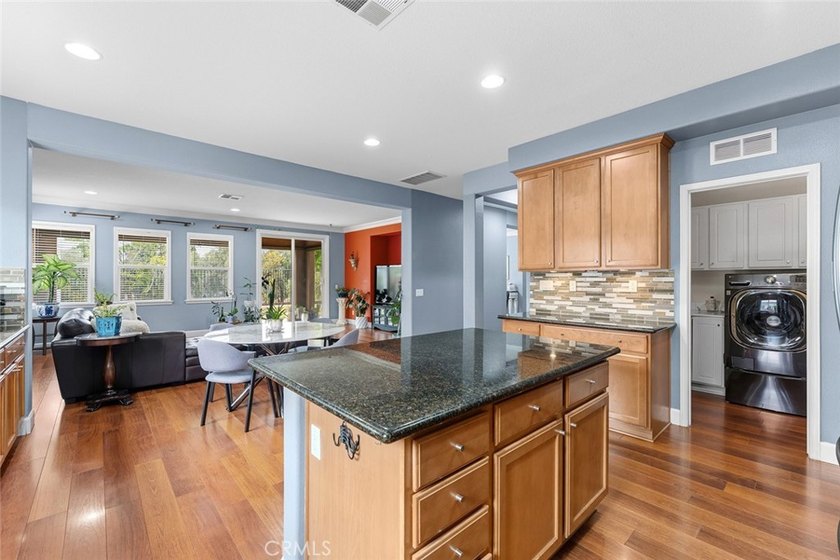 NO HOA! LOW TAXES! First time on the market by the original - photo 24