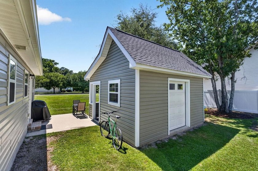 Welcome to 146 Robert Conway Court, a beautifully maintained - photo 25