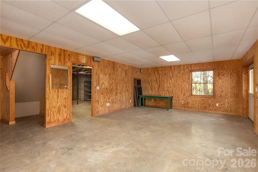 Tucked within a desirable lake community, this thoughtfully - photo 27