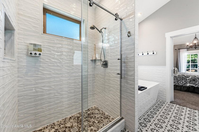 Situated within the serene waterfront community of The Cottages - photo 32