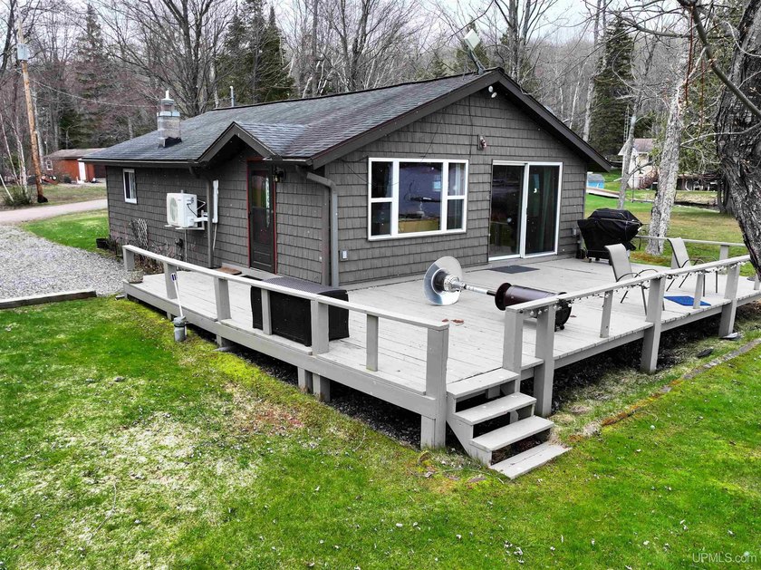 Experience true Northwoods living with this charming waterfront - photo 43