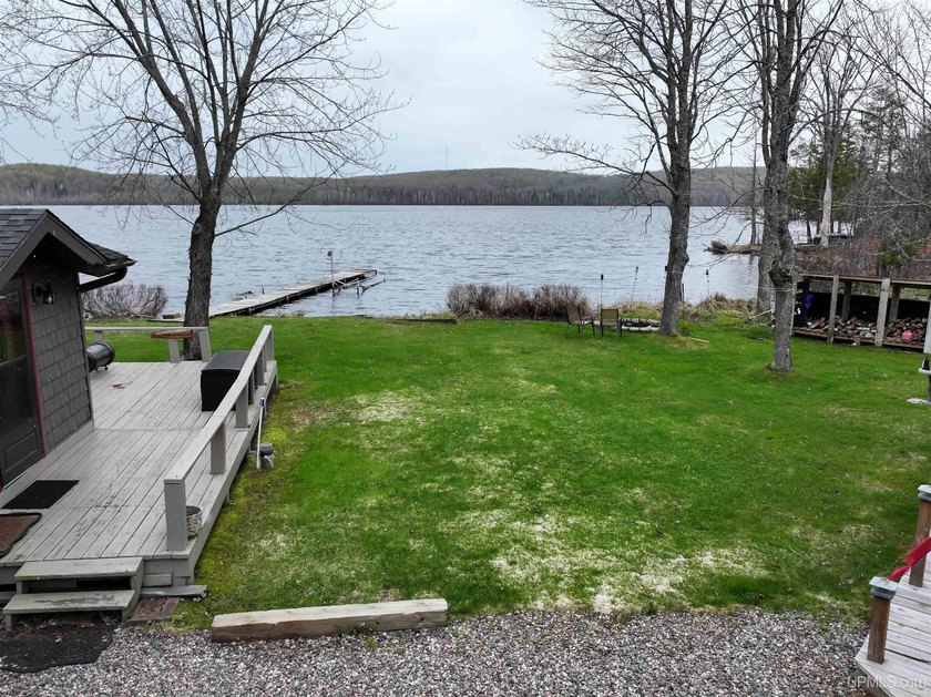 Experience true Northwoods living with this charming waterfront - photo 46