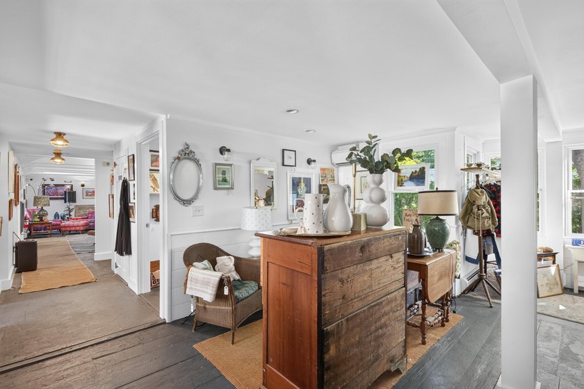 Exceptional commercial opportunity on highly visible Route 1 in - photo 8