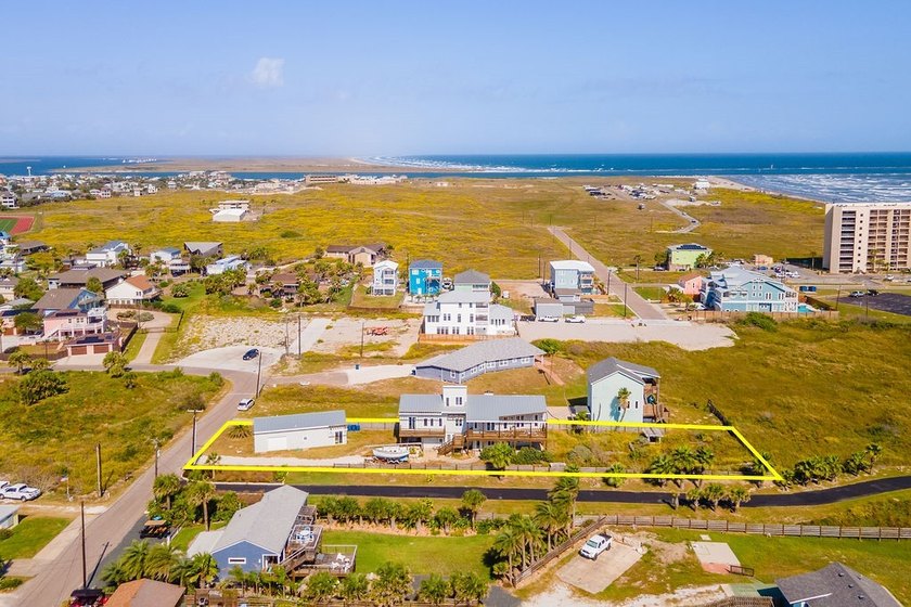 Welcome to YOUR VIEW of the Gulf waters from this custom built - photo 38