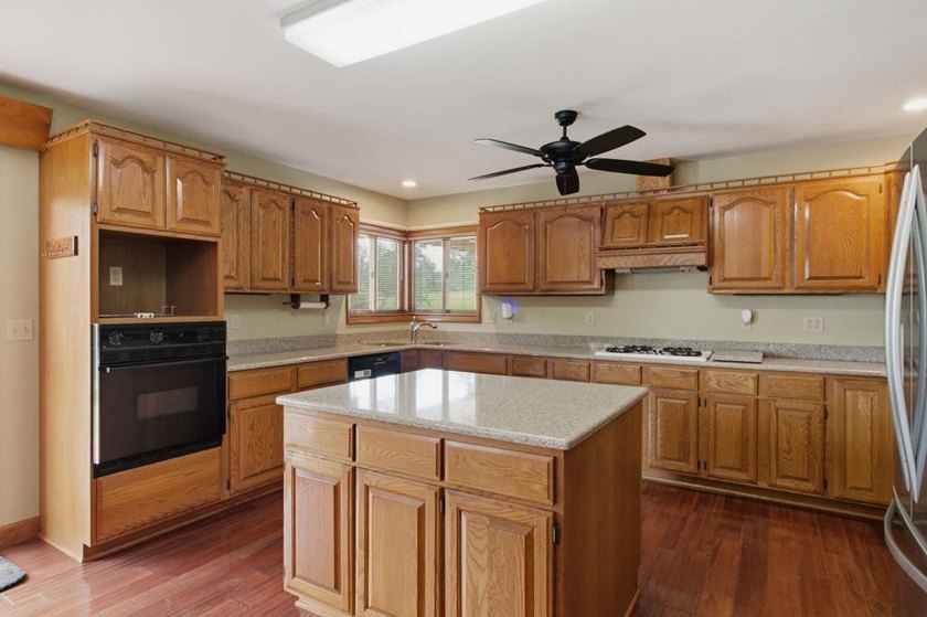 Never before offered on the market, this one-owner, custom-built - photo 12