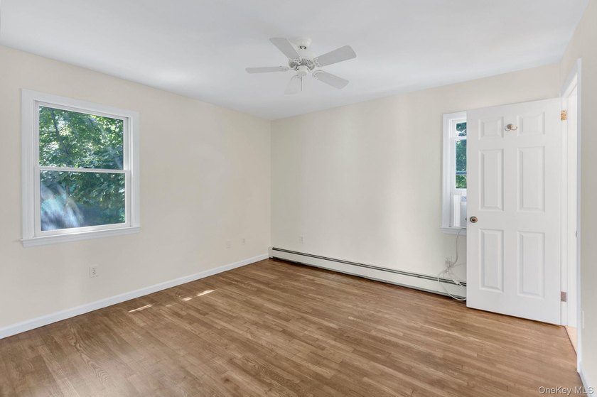 Move right into this beautifully updated split-level home - photo 13