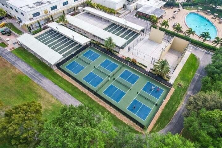 Located near the clubhouse and Haverhill gate, this desirable - photo 14