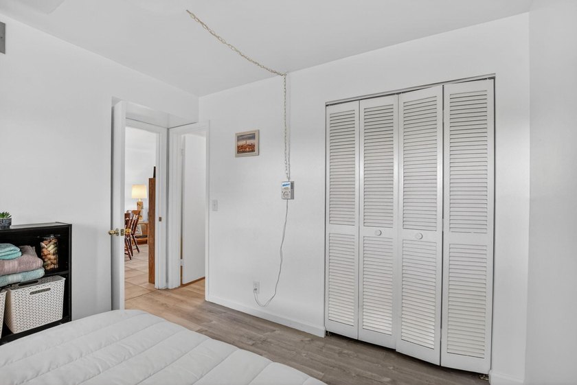 Welcome Home!! This is a beautiful 2 bedrooms and 2 bathrooms - photo 19