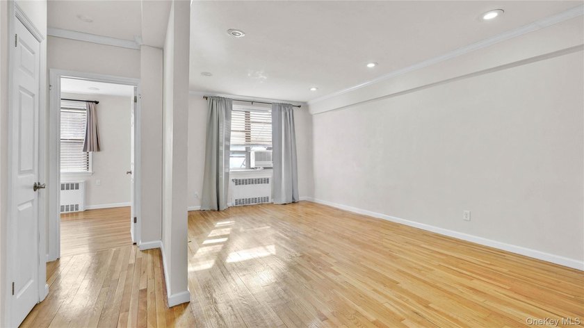 North Flushing Co-op for Sale - Spacious 1 Bedroom; Welcome to - photo 6