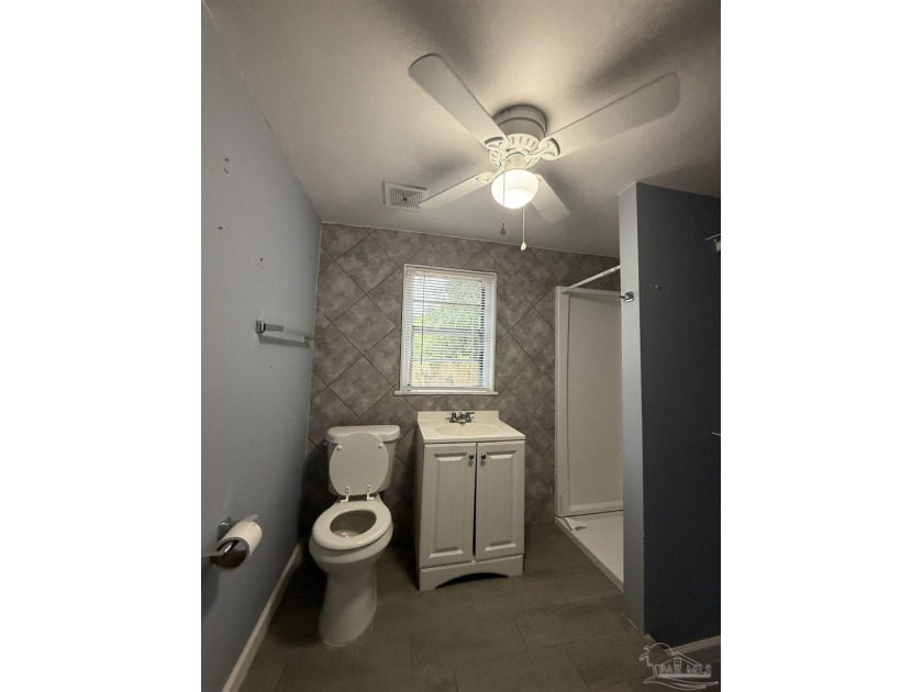 Looking for a home that is move in ready? Look no further! This - photo 5