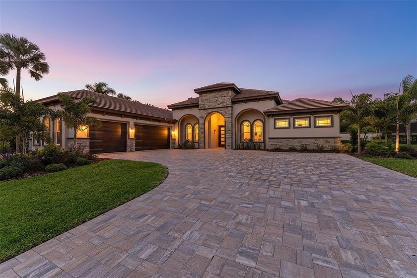Virtually Staged. Welcome to your Brand New luxury dream home - photo 3