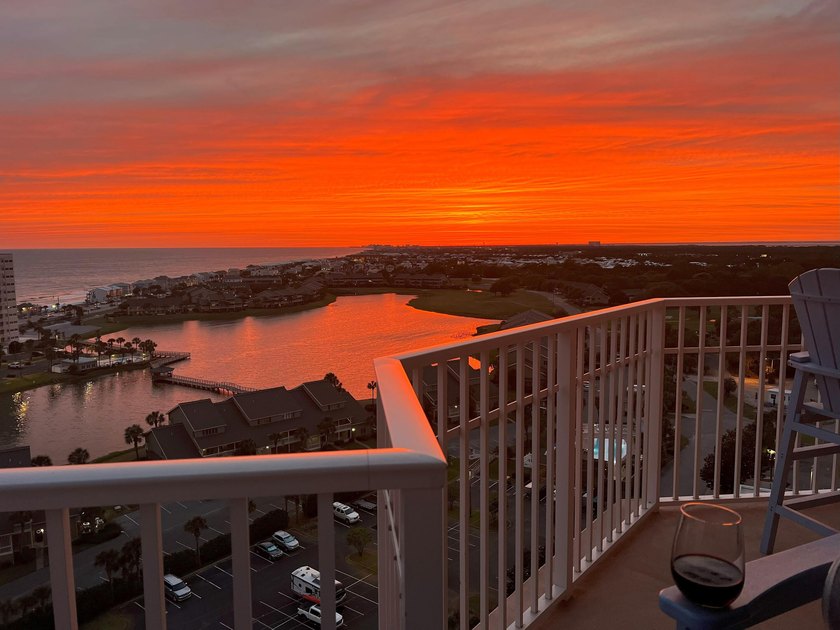One of only a handful of west-end Corner units in Ariel Dunes I - photo 28