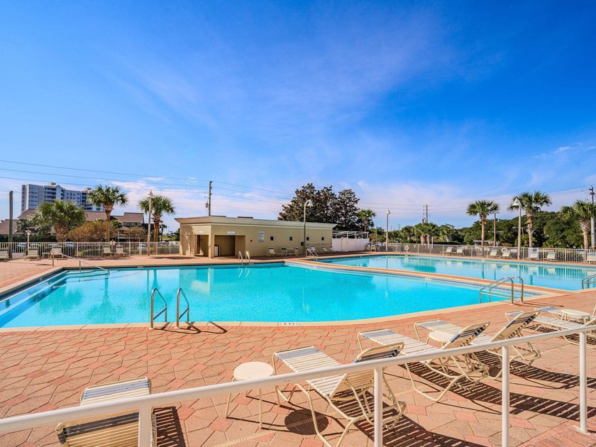 One of only a handful of west-end Corner units in Ariel Dunes I - photo 32