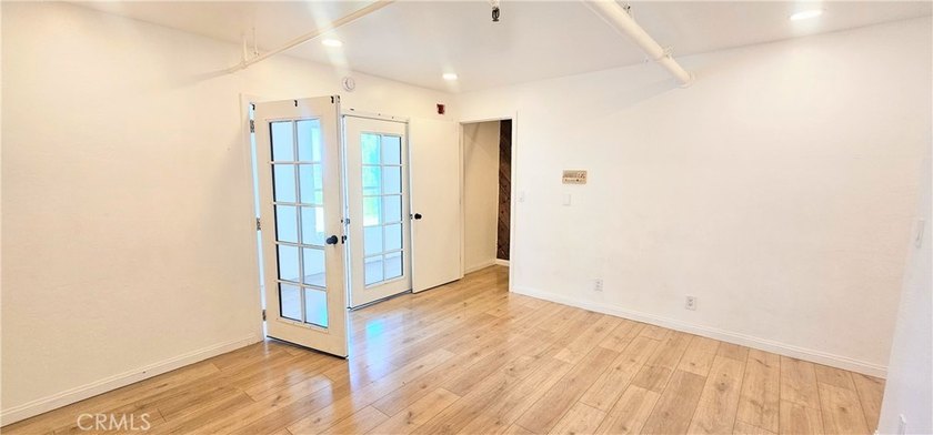 Welcome to a one-of-a-kind real estate investment opportunity - photo 11