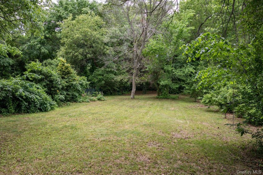 This is a ONE OF A KIND Home - Set on one of Merrick's deepest - photo 20