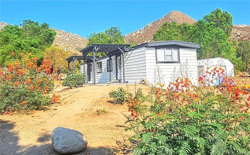 Welcome to a one-of-a-kind real estate investment opportunity - photo 21