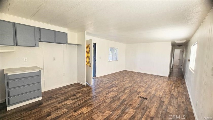 Welcome to a one-of-a-kind real estate investment opportunity - photo 31
