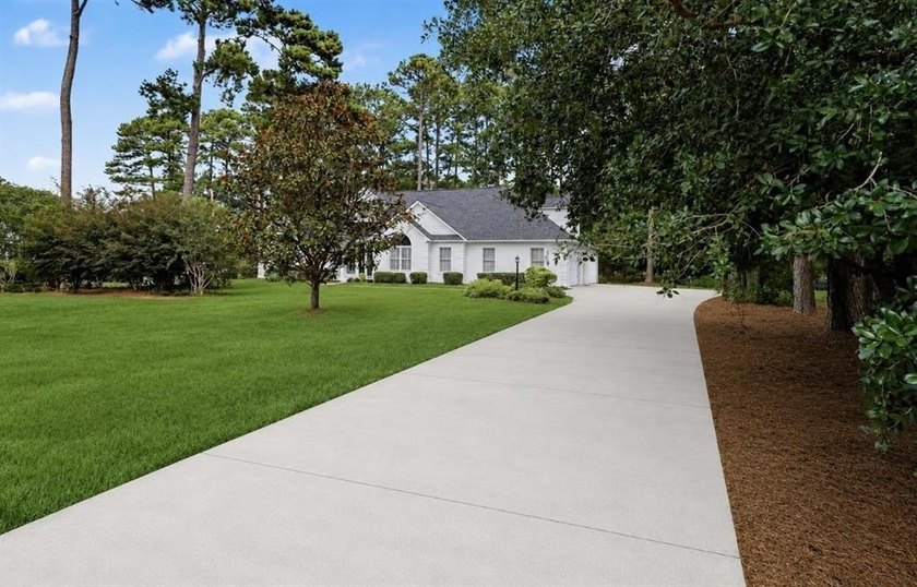 NO HOA, ON GOLF COURSE! Welcome to 3517 Golf Avenue, a - photo 36