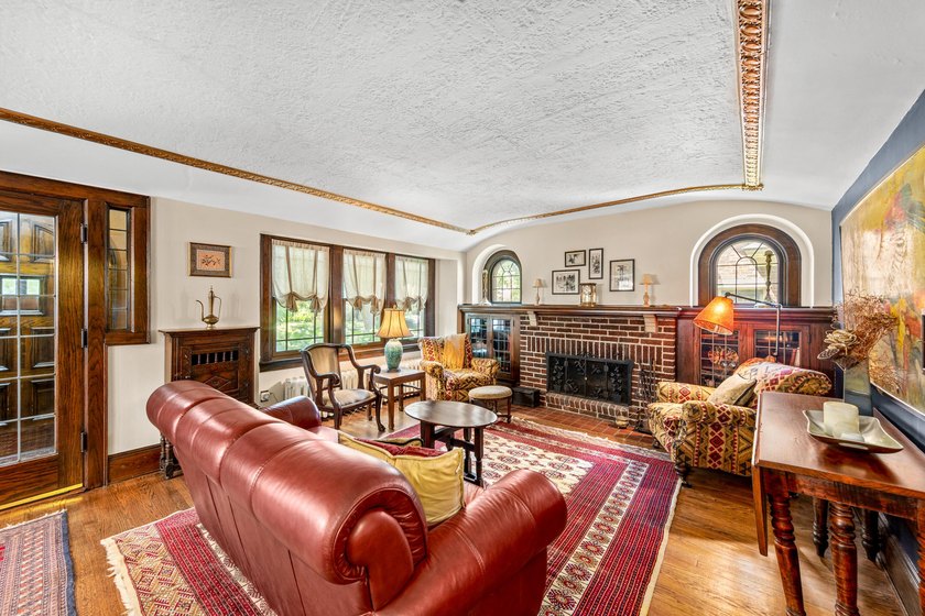 MKE's East Side has been HOT &amp; this home is no exception! - photo 9