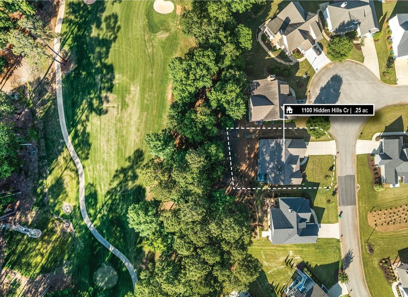 A NEW PRICE MAKES THIS EXCEPTIONAL PROPERTY EVEN MORE - photo 5