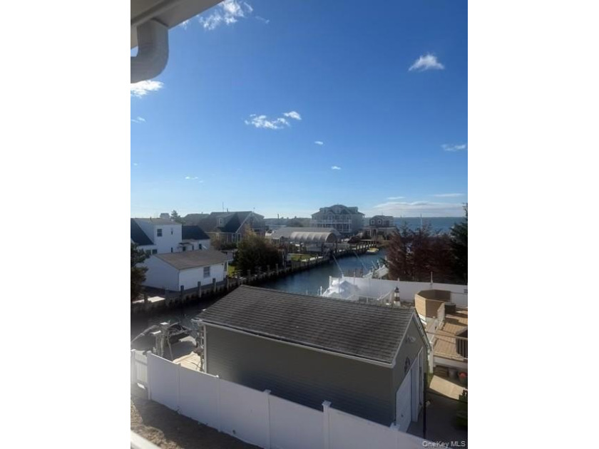 One of a kind waterfront new construction offering 4 bedrooms - photo 21