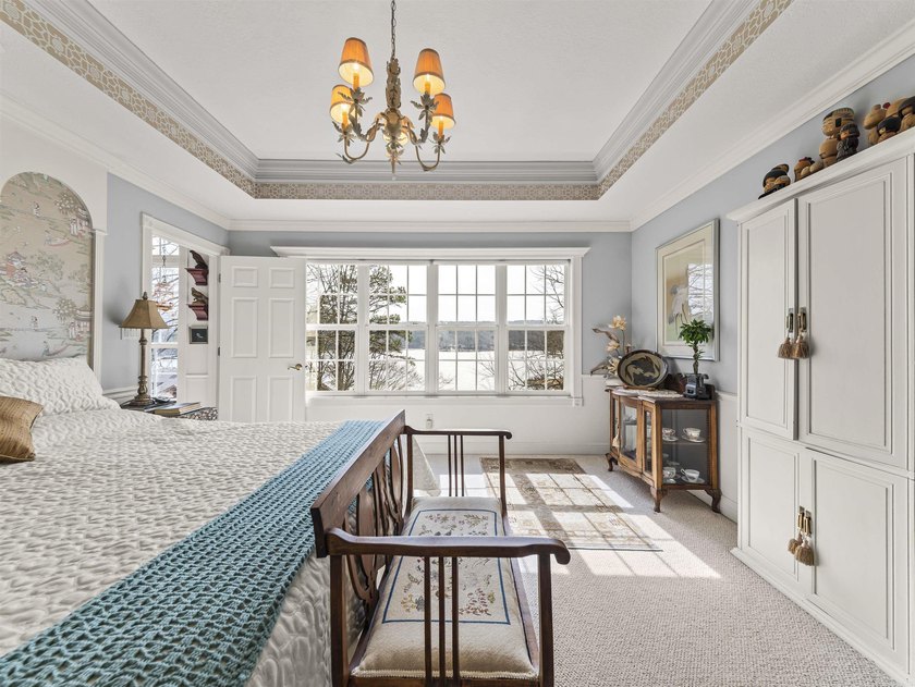 PANORAMIC View over Lake DeSoto from this One-Owner Lakefront - photo 21
