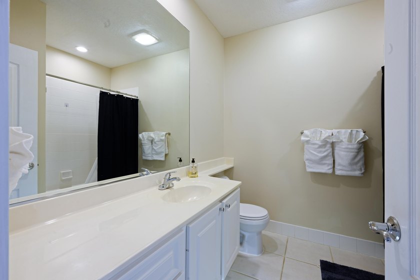 Welcome to Cataline Lakes! Single family attached with 3 - photo 18