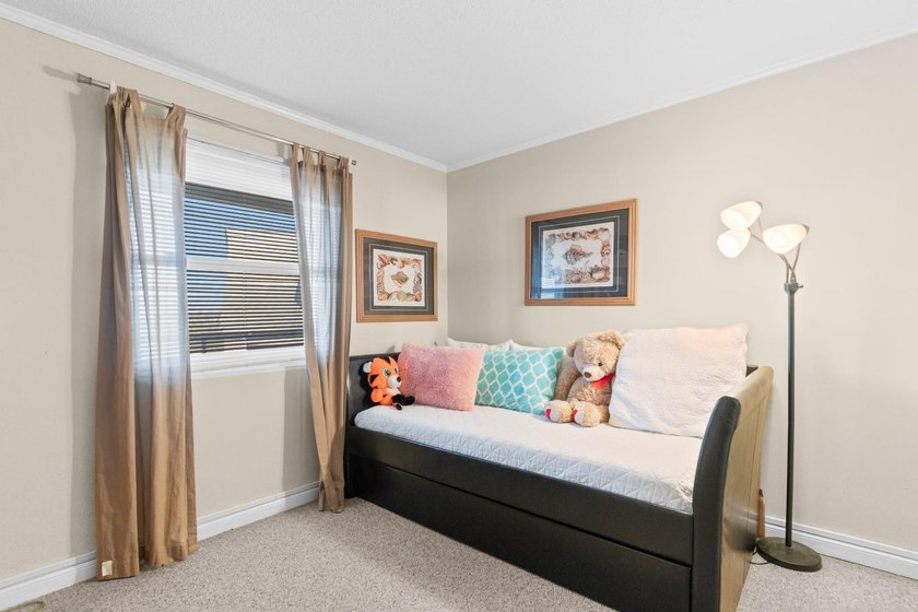 If you've been dreaming about a top-floor place at the beach - photo 27