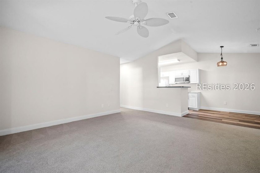 Set within the GATED COMMUNITY of Plantation Point, Unit 1601 - photo 12