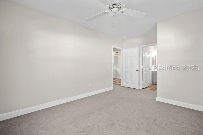 Set within the GATED COMMUNITY of Plantation Point, Unit 1601 - photo 21