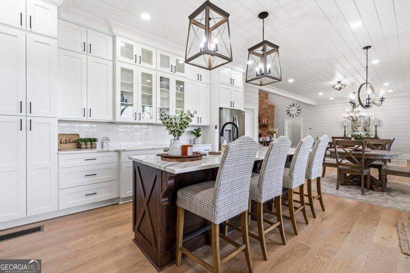 JAW DROPPING FARMHOUSE HOME ON LAKE SINCLAIR!! This one is - photo 23