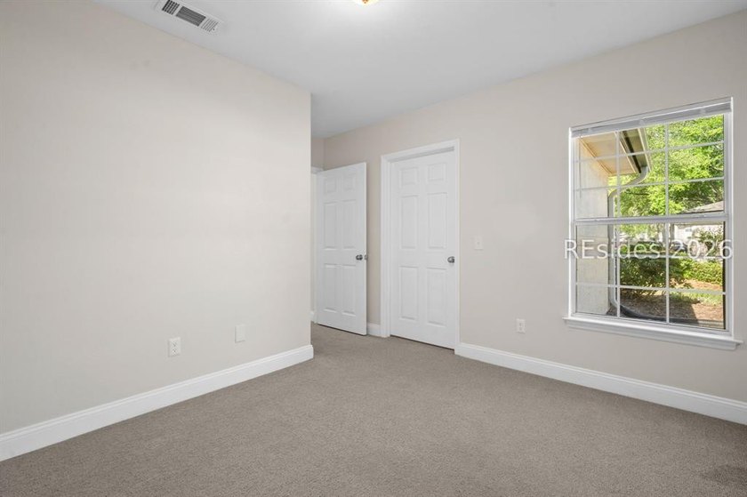 Set within the GATED COMMUNITY of Plantation Point, Unit 1601 - photo 31