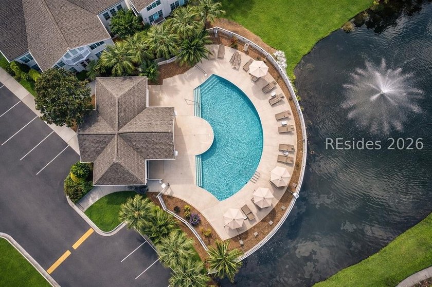 Set within the GATED COMMUNITY of Plantation Point, Unit 1601 - photo 39