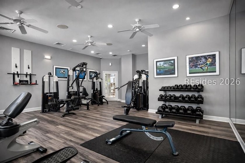 Set within the GATED COMMUNITY of Plantation Point, Unit 1601 - photo 43