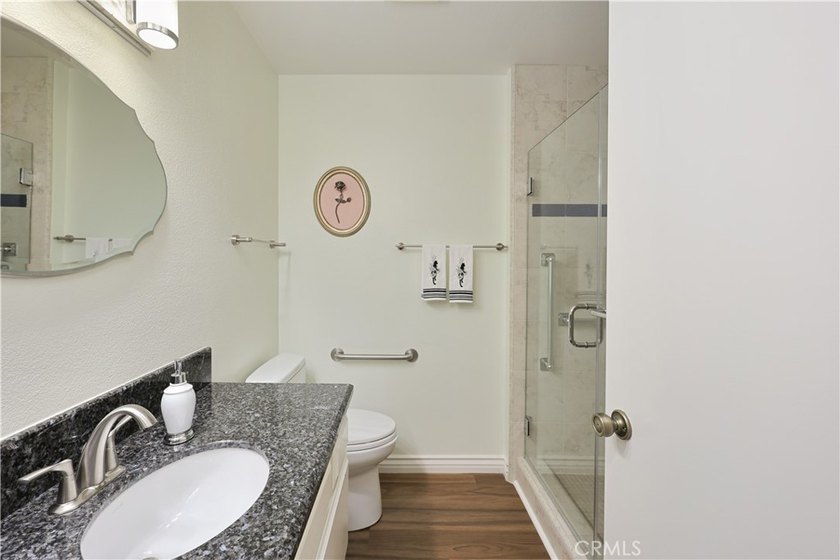 END UNIT... SINGLE STORY... 3 Bedroom, 2 bath home in the - photo 14