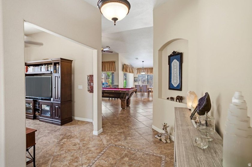 Welcome to beautiful Sun River, Southern Utah's premier 55+ - photo 5