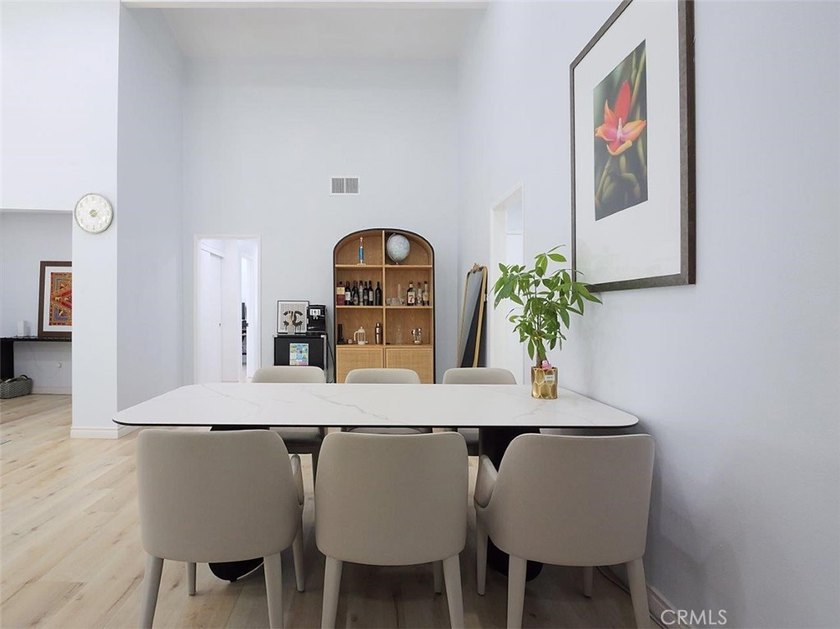 Nestled on a quiet street at the heart of the Palos Verdes - photo 12