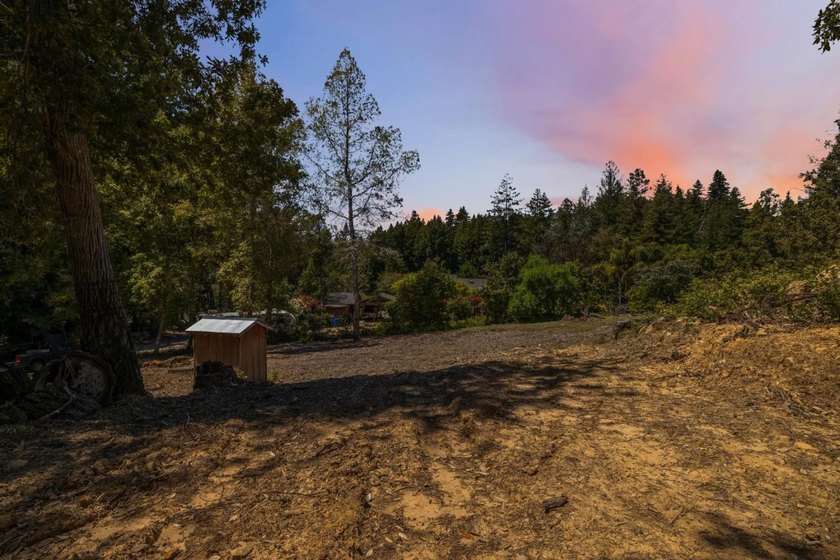 Build-ready 1.6-acre parcel in Bonny Doon with two optional - photo 18