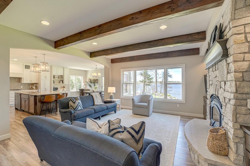 Exceptional 6BR/4BA/3Car Waterfront Custom Built 2018 on Tainter - photo 5