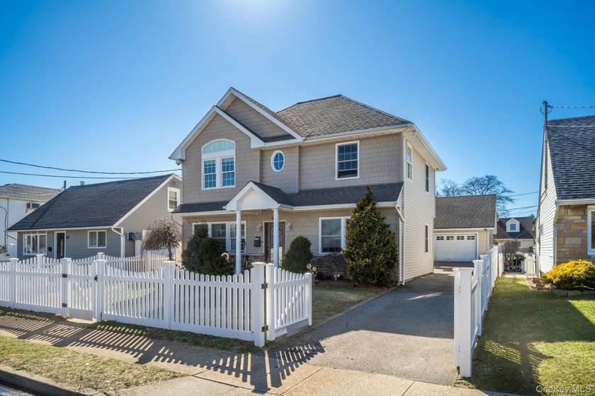 Welcome to 732 Sunrise Avenue, a thoughtfully designed home that - photo 2
