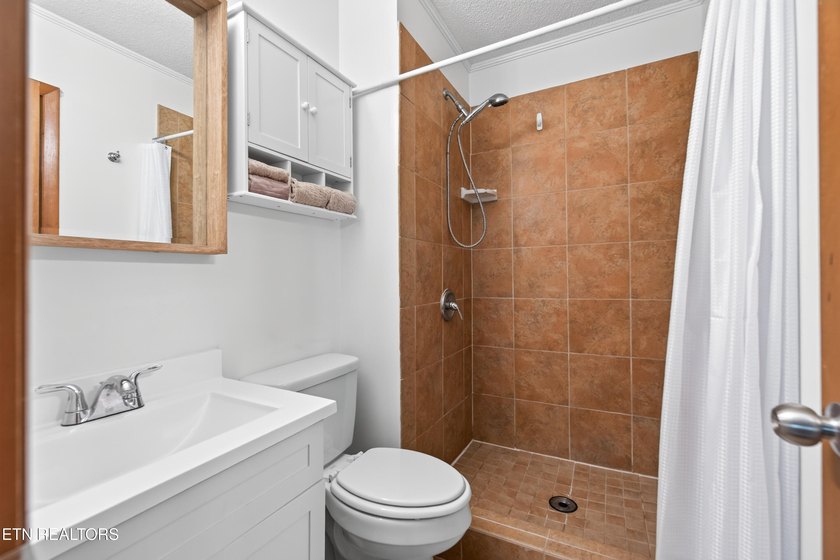 IT'S YOUR LUCKY DAY! Newly Remodeled in 2022. Located on the - photo 22