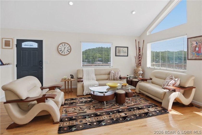 Lakefront living done right on the Northshore of the Osage at - photo 17