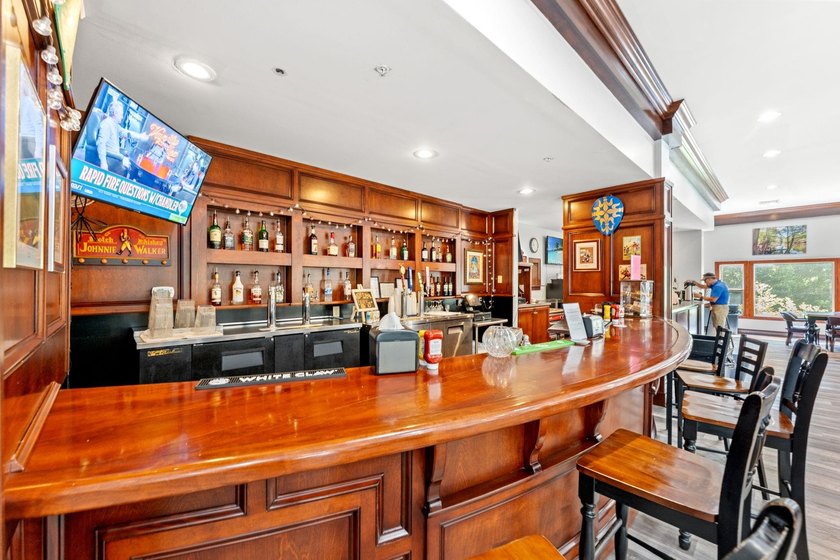 Welcome to this beautifully maintained 3 Bedroom and 2 Bath home - photo 32