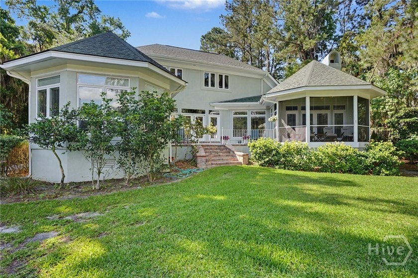 Welcome to this beautiful custom home perfectly situated on a - photo 37