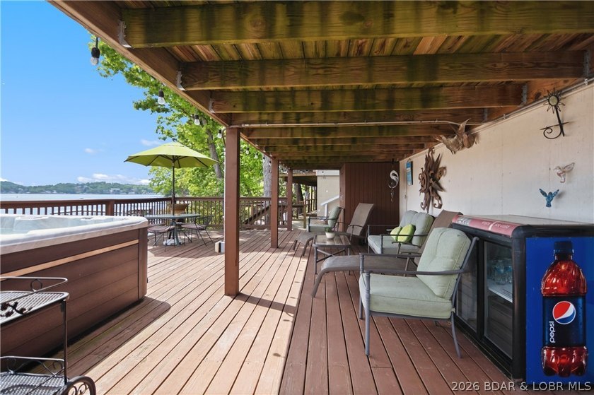 Lakefront living done right on the Northshore of the Osage at - photo 49