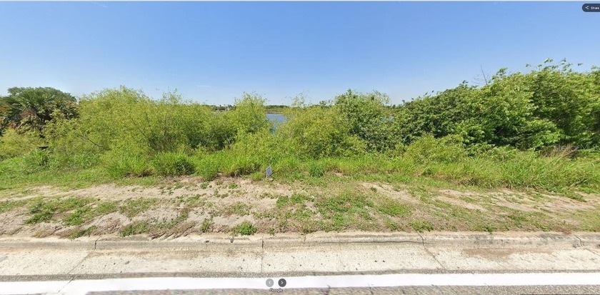 This 1.48-acre vacant  lot on Hwy 60 E in Lake Wales, Florida - photo 2