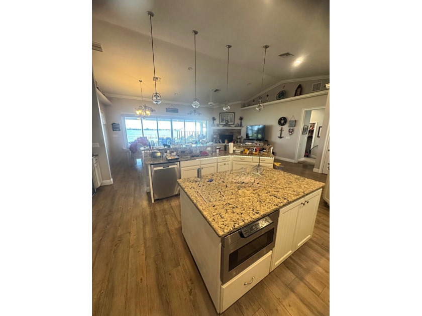 Welcome to 123 Lake Francis Drive, a true Lake Placid gem where - photo 17