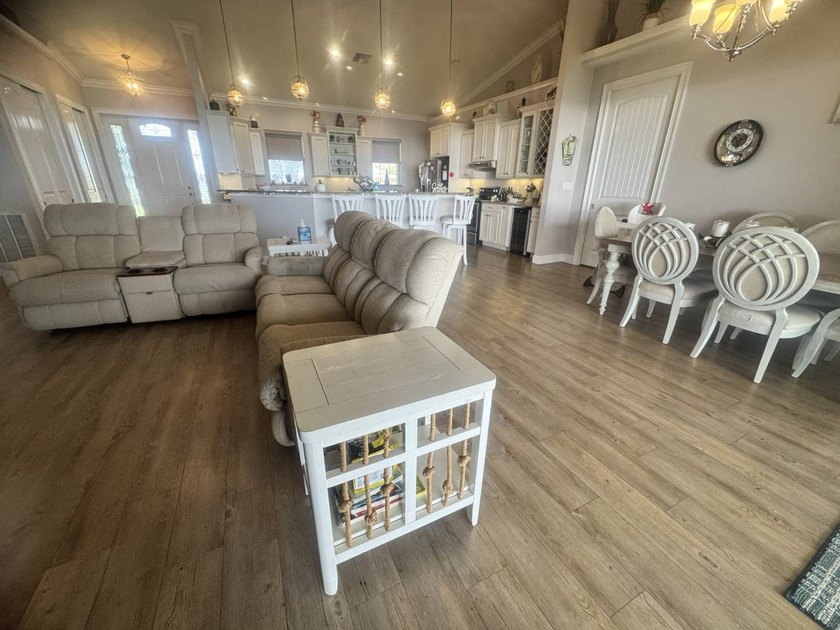 Welcome to 123 Lake Francis Drive, a true Lake Placid gem where - photo 23